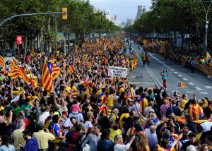 The day before yesterday the Catalan people formed a human line 400km long, from the Pyrenees to Valencia to support their quest for independence
