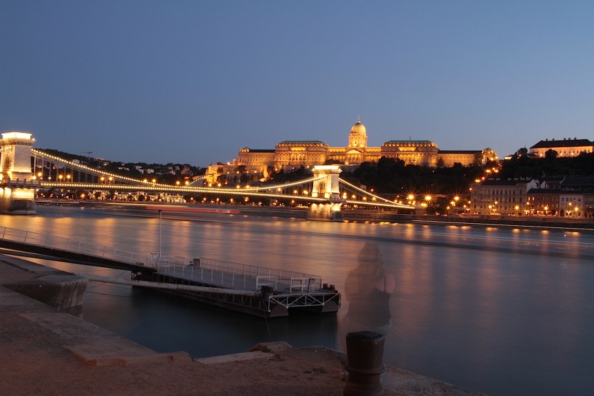 The Budapest bridge and castle at night