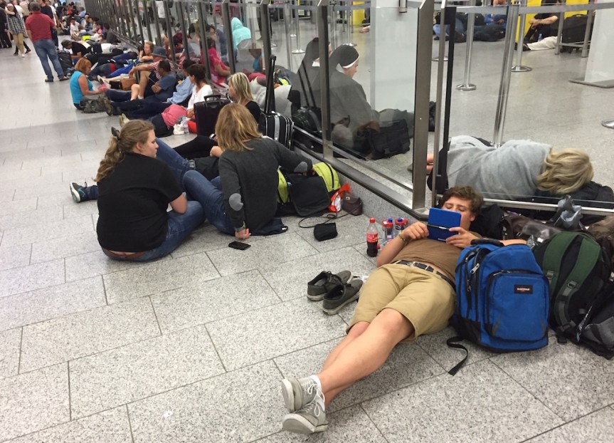 Flight LH572 July 22, 2016 : An ugly&nbsp;story